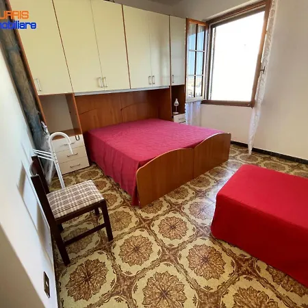 Il Sole Apartment *